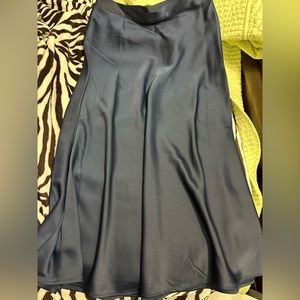 Satin Skirt Blue size 6 New never used